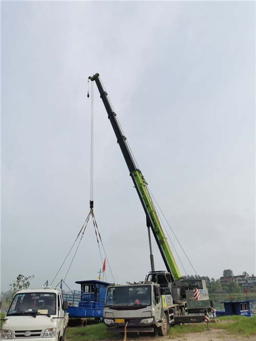 绵竹市桥梁建设吊装案例